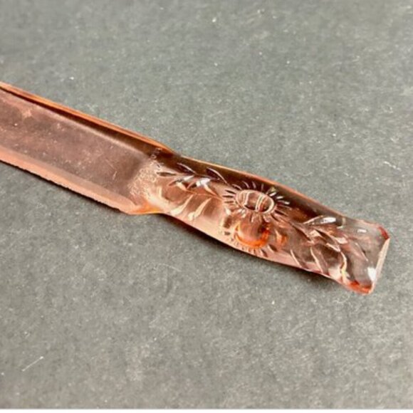 Vintage Pink Depression Glass Cake Server 9" Etched Floral Handle - Picture 9 of 11